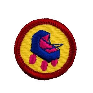 Vintage Girl Scouts Child Care Badge Round Patch Juniors & Cadettes 1980s‎